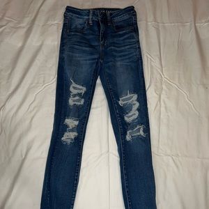 American Eagle women’s jeans